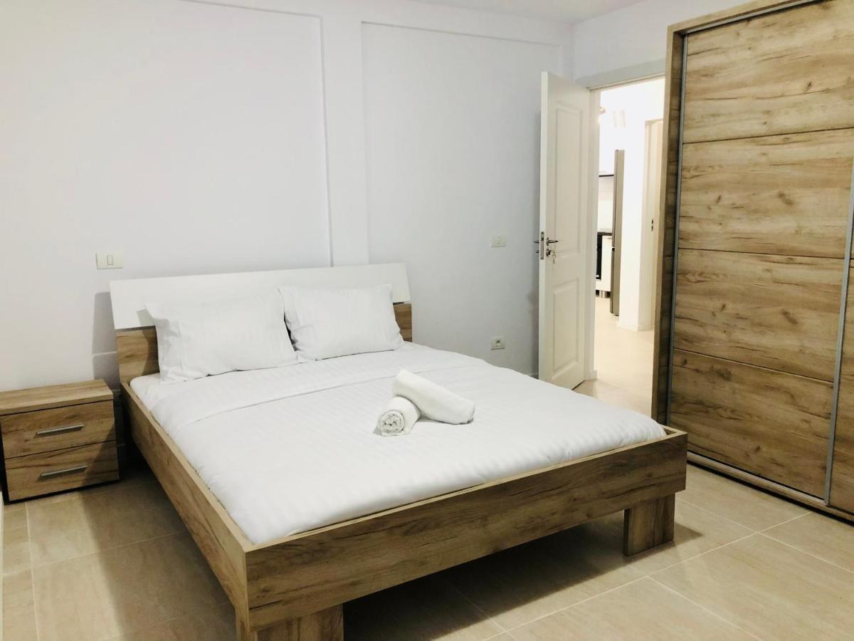 New And Modern Apartments In Villa, Near City Center M36 تيميشورا المظهر الخارجي الصورة