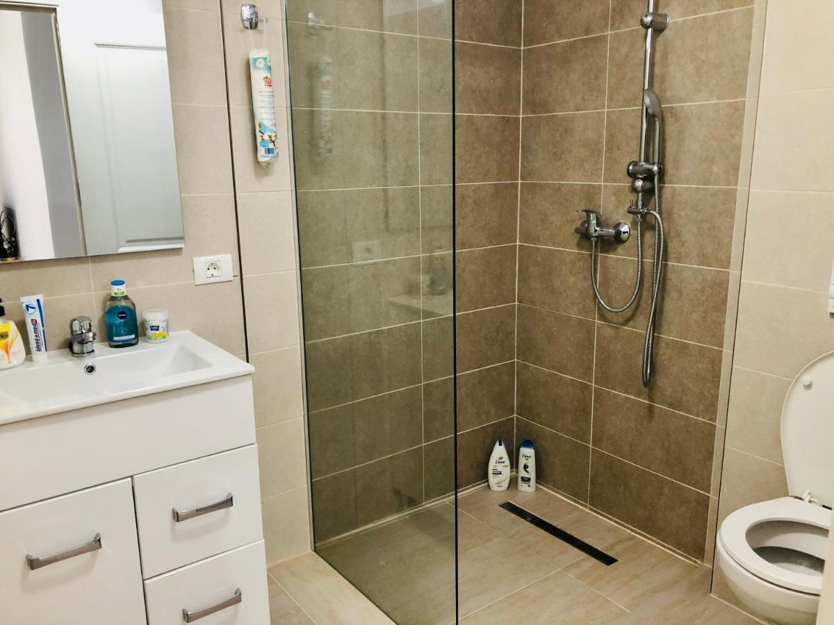 New And Modern Apartments In Villa, Near City Center M36 تيميشورا المظهر الخارجي الصورة
